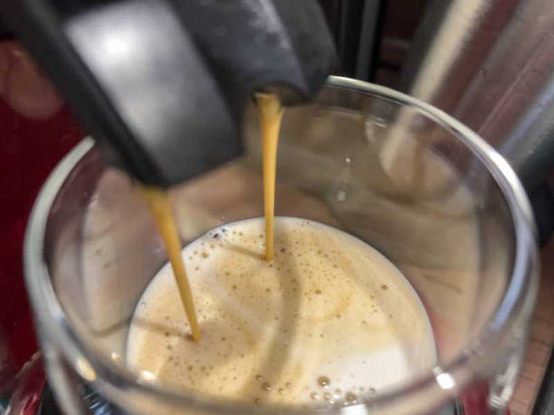 Máquina de Café Profissional para Cafeteria Valores Penha - Máquina de Café Expresso e Cappuccino Chocolate
